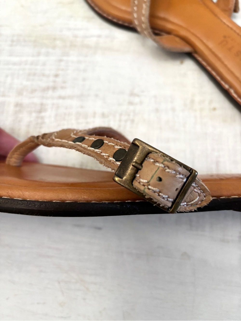 Bed Stu Leather Thong Sandal Slip Buckle On Size 8 - Picture 4 of 9